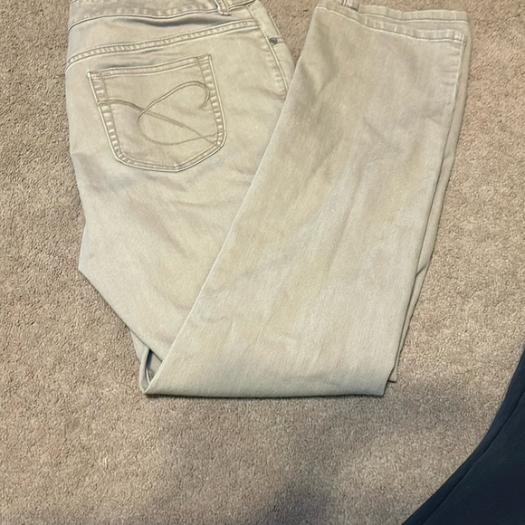 Chico's Platinum Denim Tan Straight Leg Jeans Classic Style - Picture 1 of 4